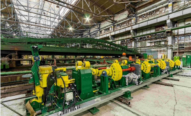 Транспортная система станков для обработки труб с комплексом маркировки и измерения длины